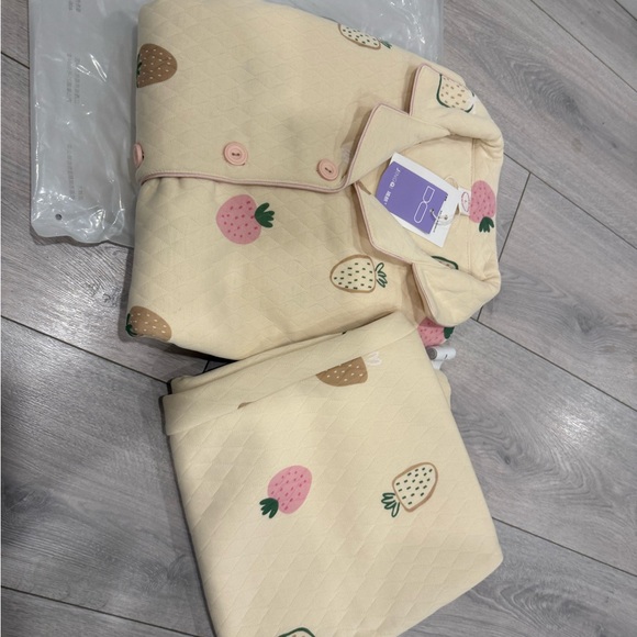 Fruit Pattern Pajama Set - Picture 1 of 3